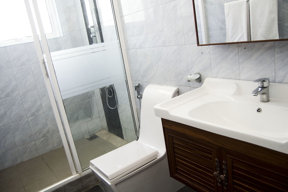 Deluxe Double Room, Multiple Bedrooms, Garden View photo 3