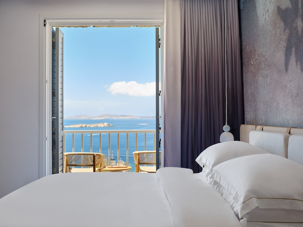SIGMA One Bedroom Residence with Outdoor Hot Tub, Sea View photo 3