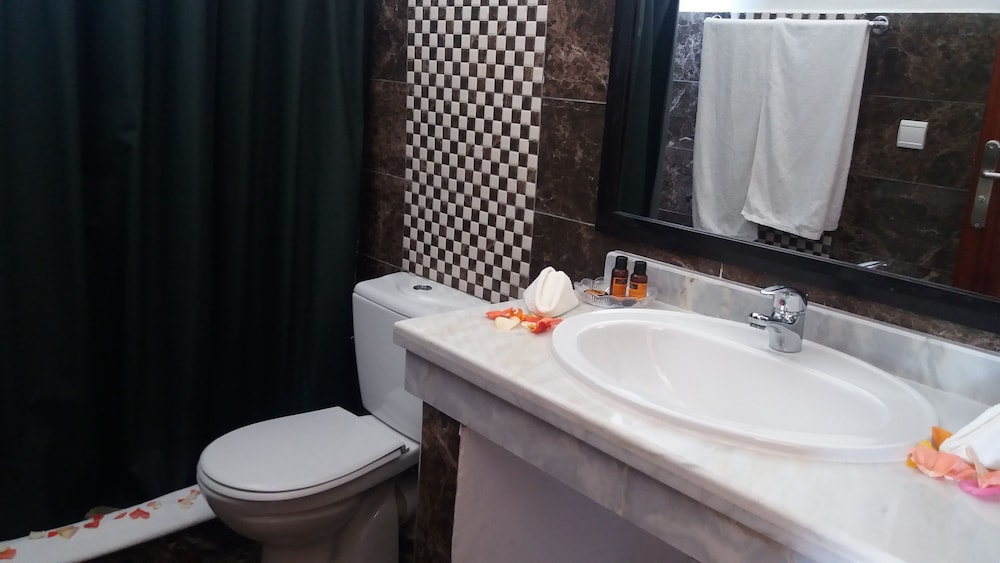 Superior Twin Room photo 1