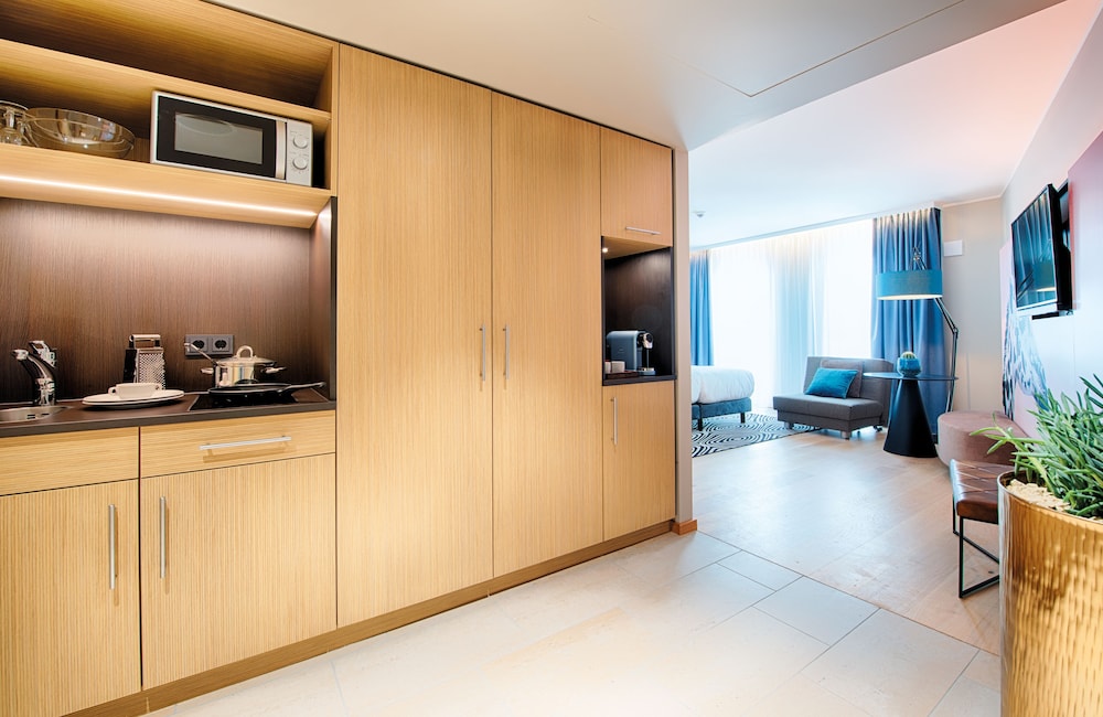 Superior Room - Photo 8