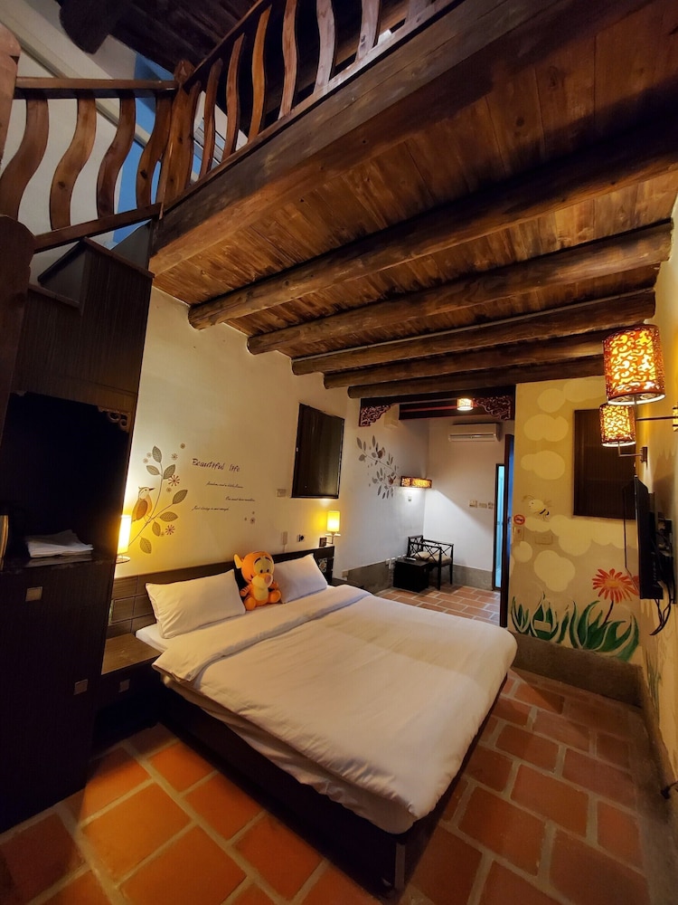 Family Quadruple Room - Photo 8