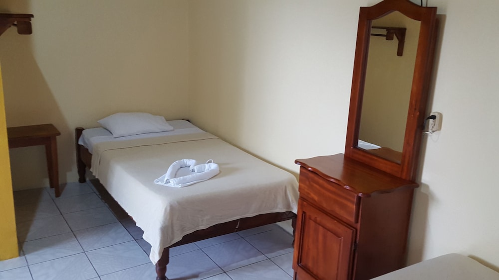 Family Room, 1 Bedroom (For 5, 6 or 7 people) photo 1