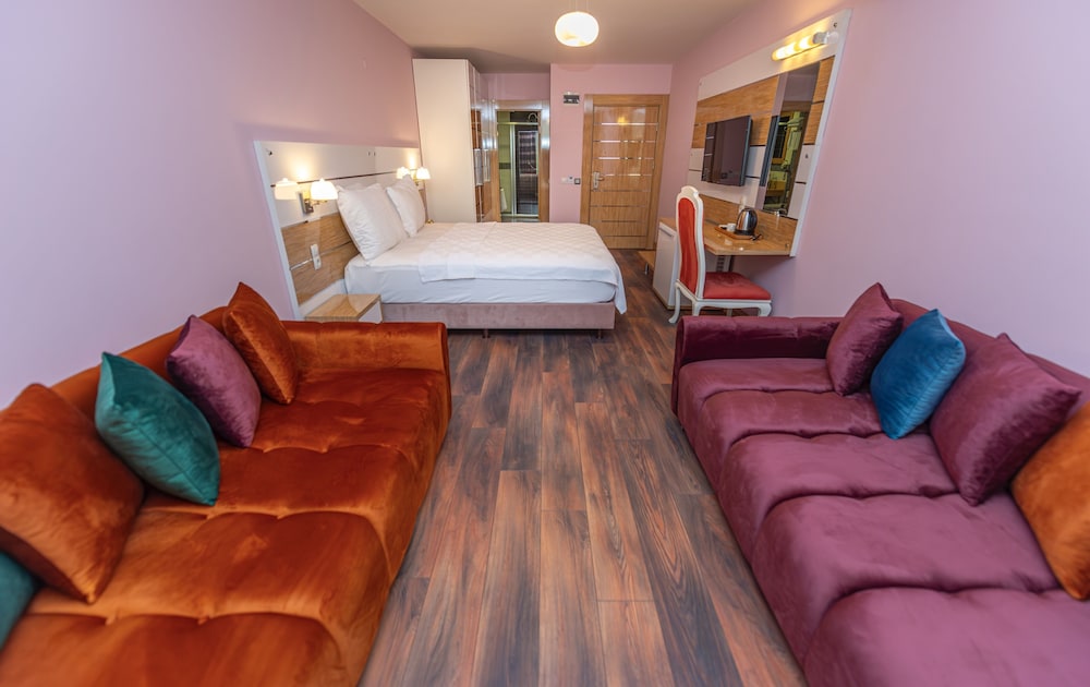Quadruple Room - Photo 10
