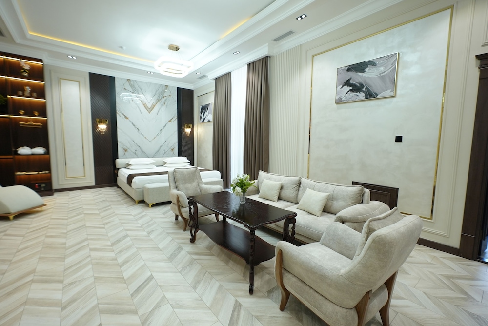 Luxury Apartment