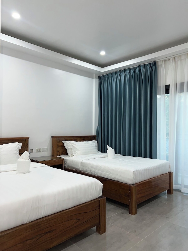 Superior Twin Room photo 3