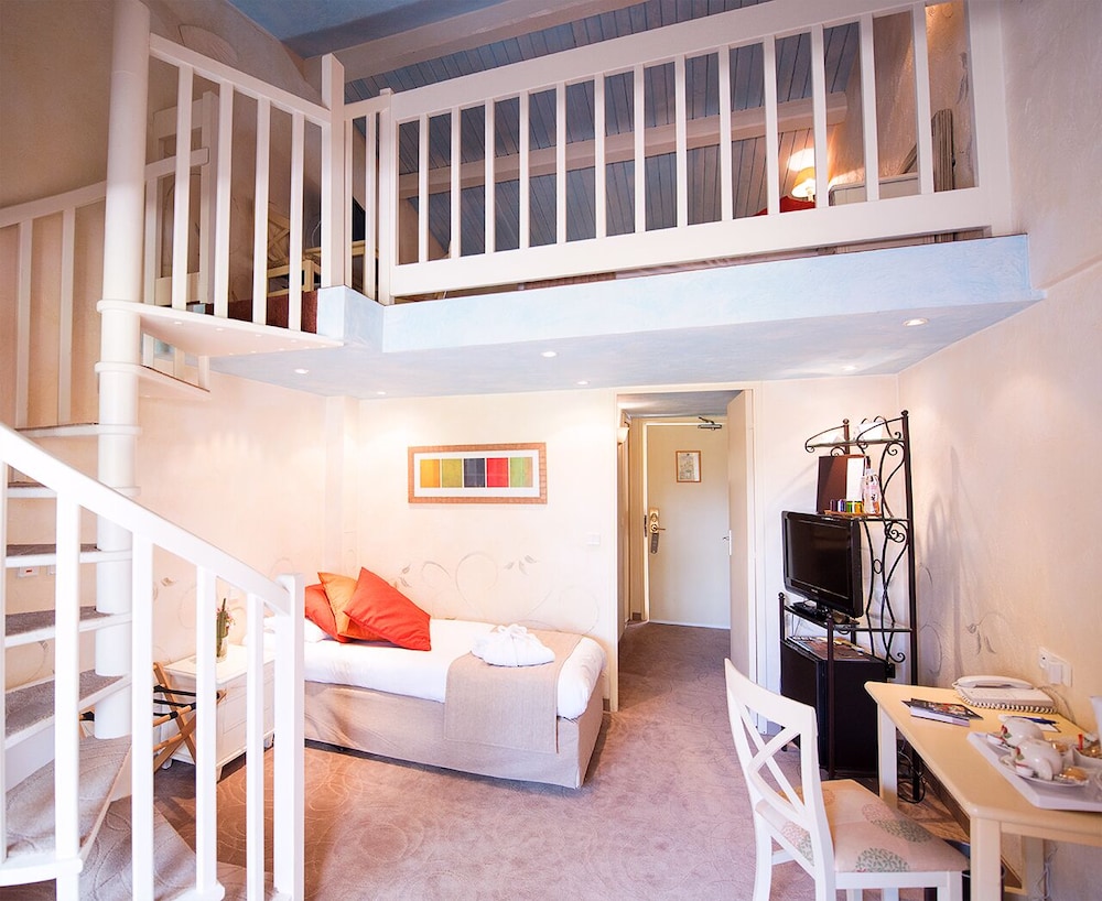 Quadruple Room photo 3