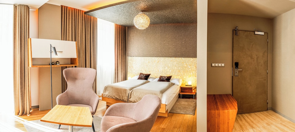 Superior Double Room (Free Wellness) - Photo 2