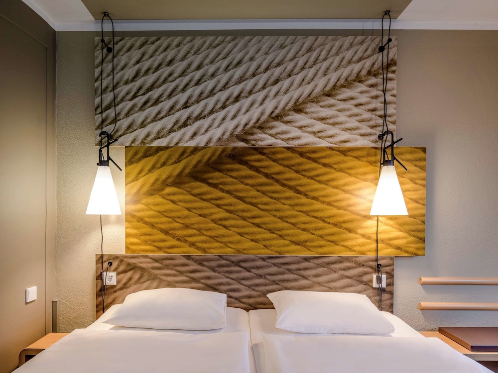 Room, 1 Double Bed (New Sleeping Comfort Concept) - Photo 2