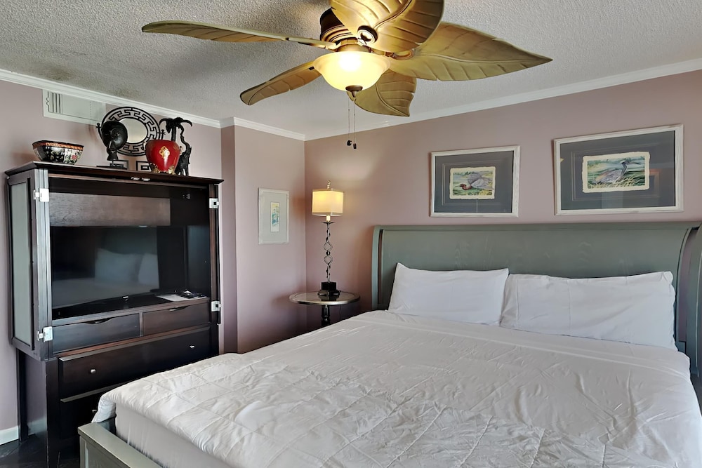 Condo, Multiple Beds, Balcony, Ocean View (T2 901 - No Pets) photo 2