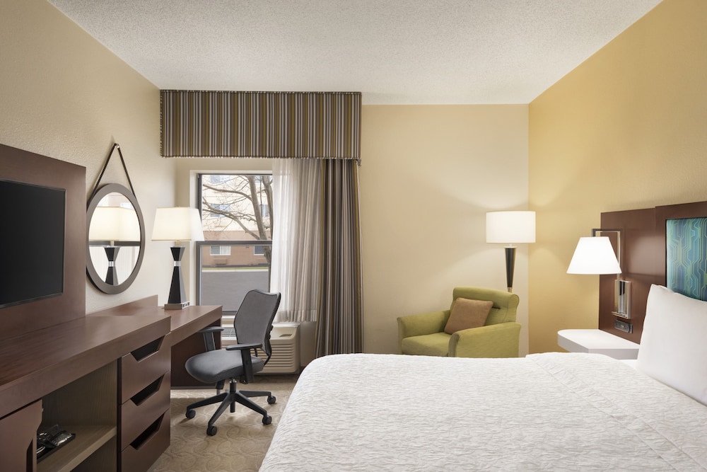 Room, 1 King Bed, Accessible, Non Smoking - Photo 1