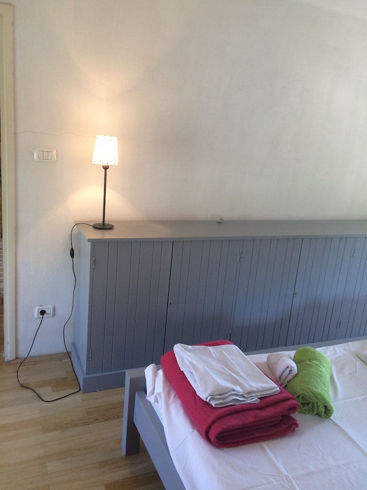 House, 3 Bedrooms photo 3