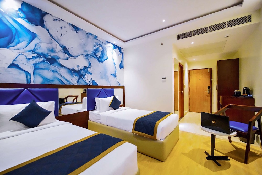 Room, 2 Twin Beds, Non Smoking (Efficiency)