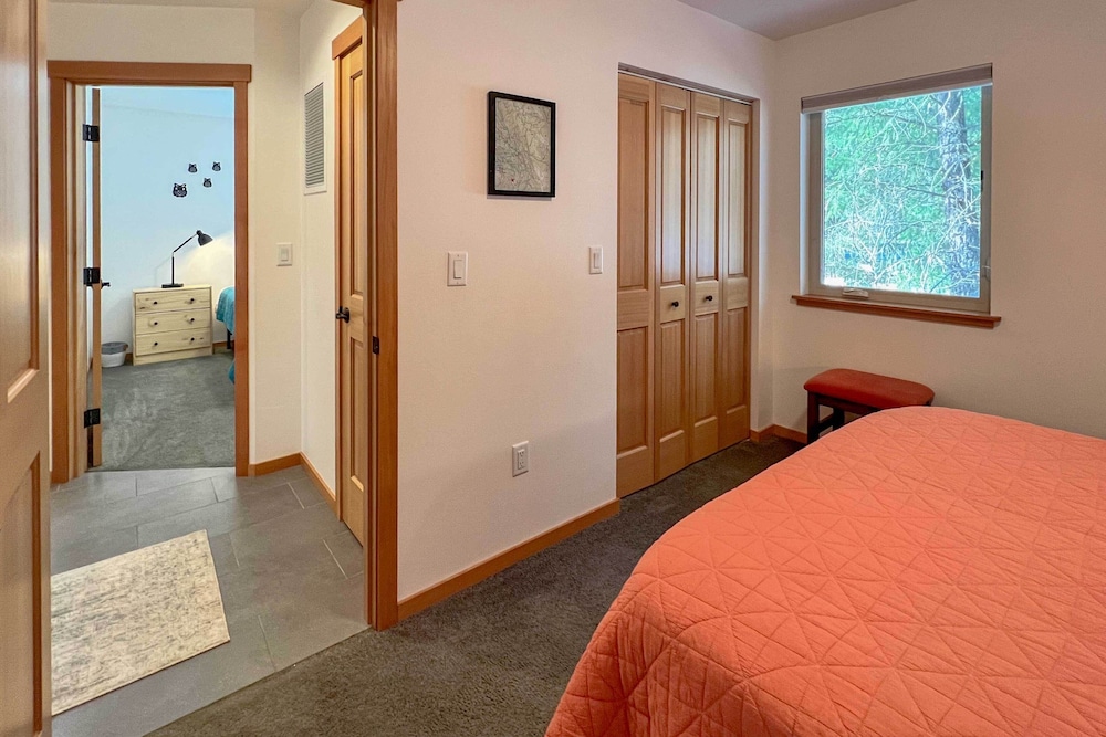 House (3 Bedrooms) photo 2
