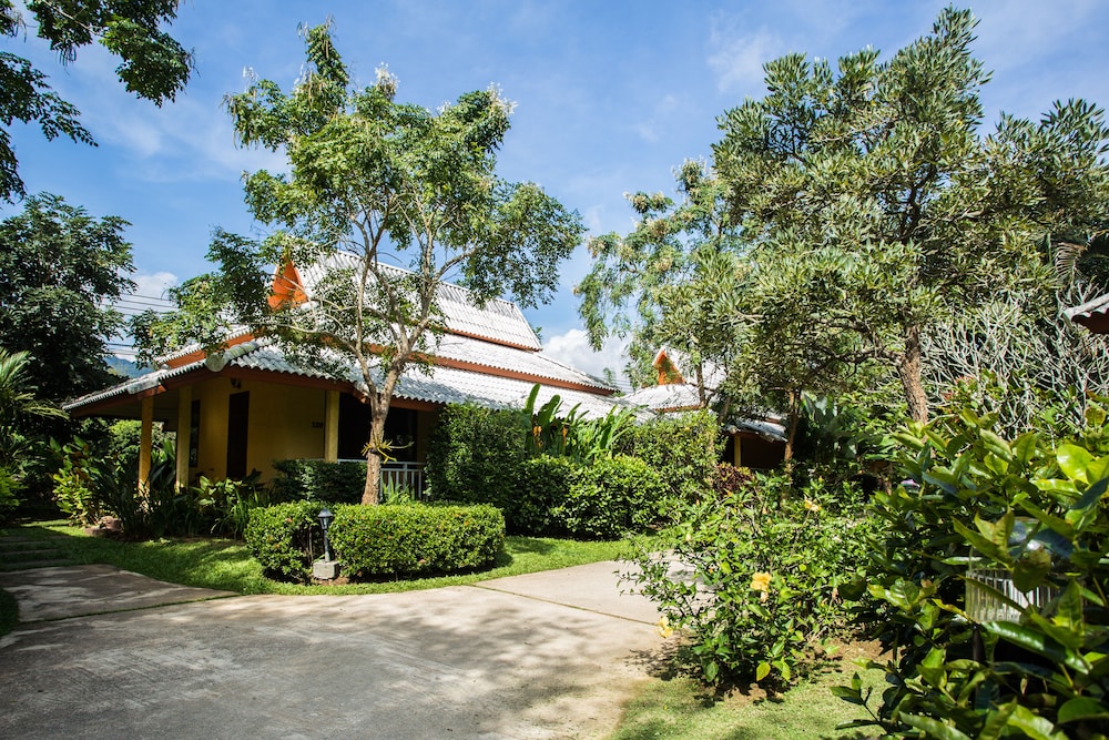 Superior Villa photo 2