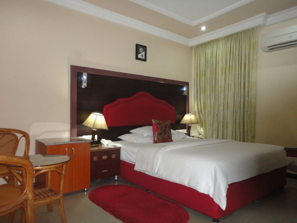 Executive Room photo 1