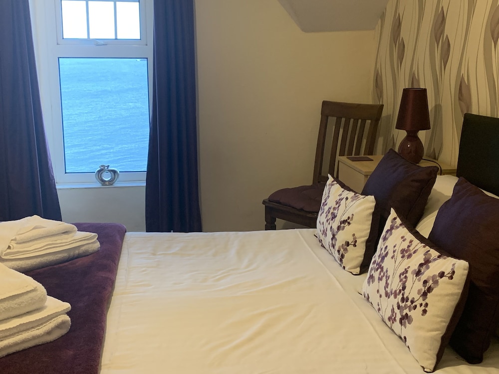 Double Room, Ensuite, Sea View (With Bath And Shower )