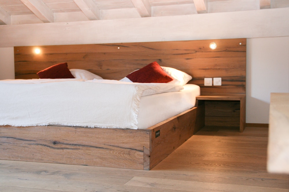Superior Double Room, 1 Bedroom, Mountain View photo 3