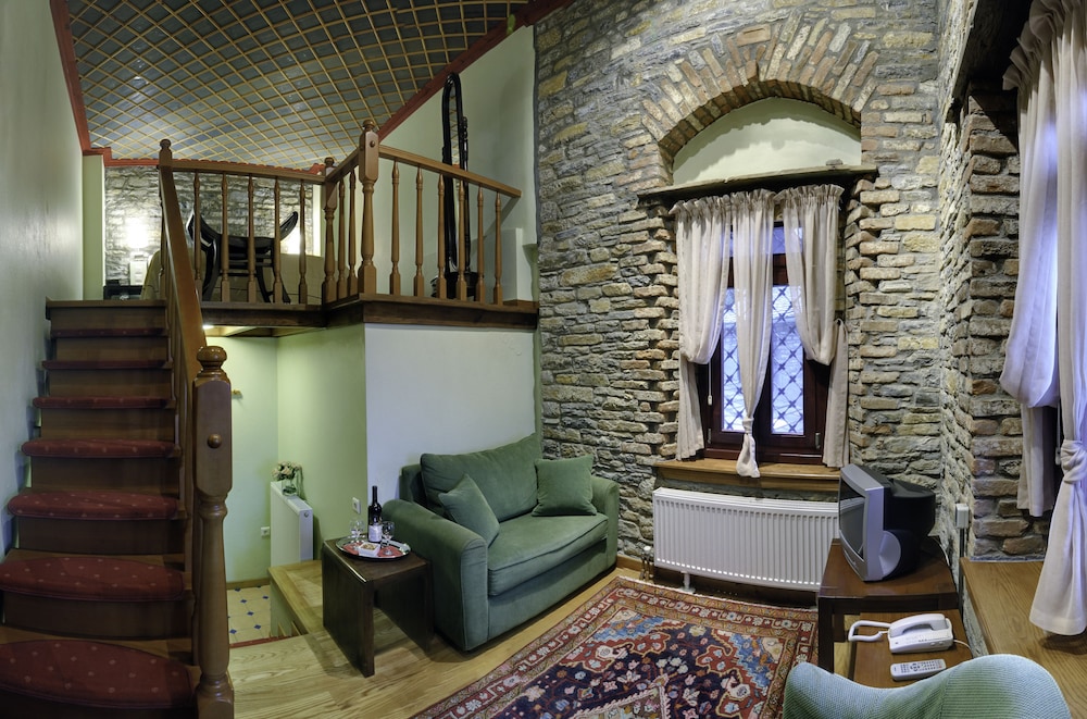 Duplex photo 1