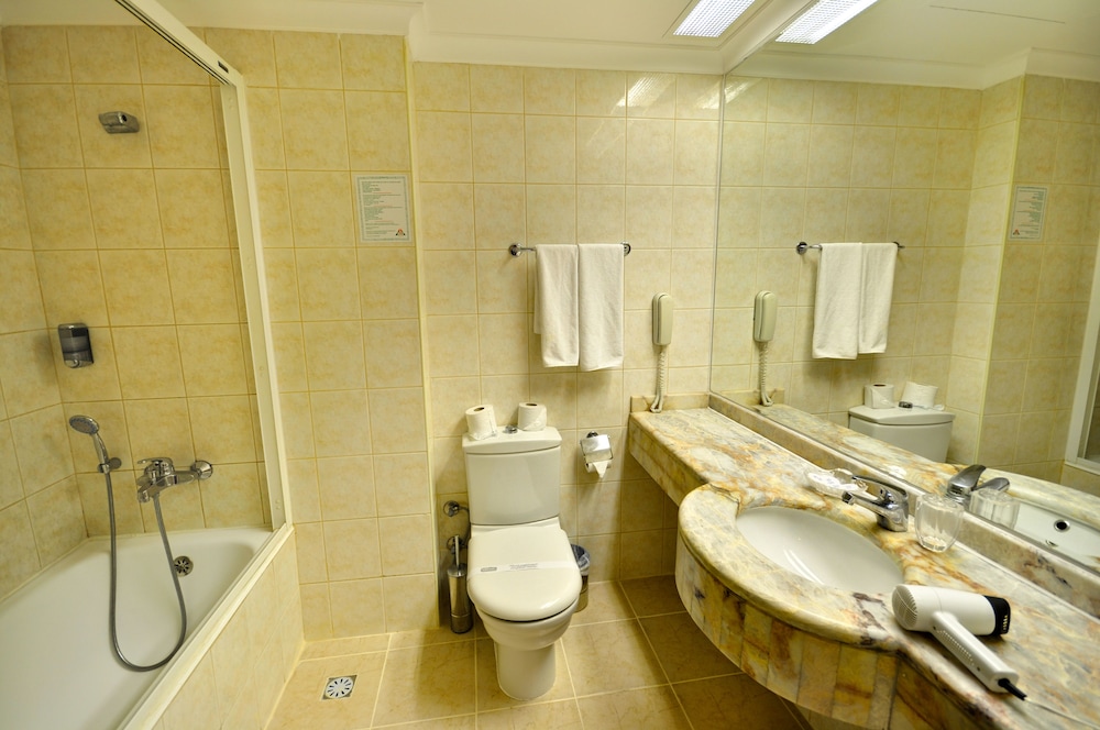 Standard Room photo 2