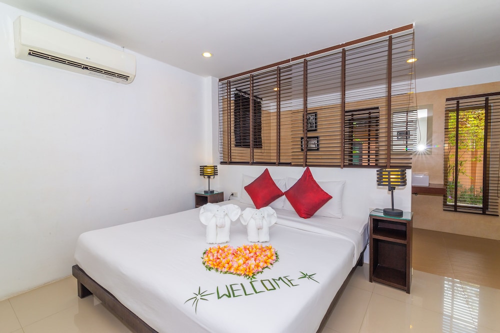 Villa, 2 Bedrooms, Partial Sea View photo 2