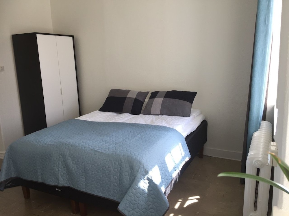 Double Room, Private Bathroom, Courtyard View photo 2