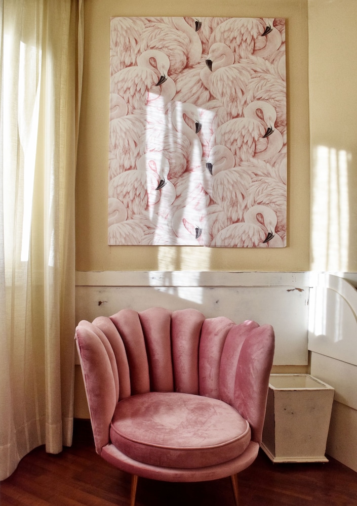 Double Room - Photo 11