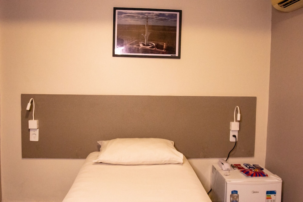 Economy Single Room - Photo 3