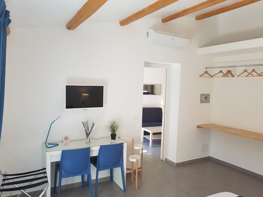 Elite Suite, Terrace - Photo 2