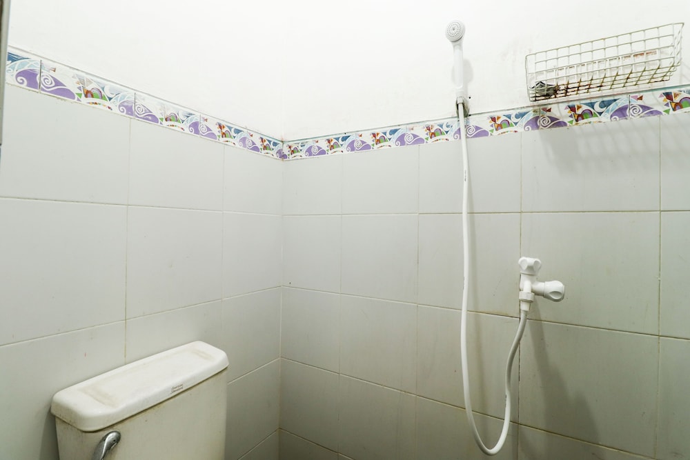 Standard Double Room - Photo 8