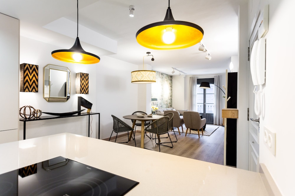 Apartamento Familiar, 2 Habitaciones (Real de la Carretería 1.1)