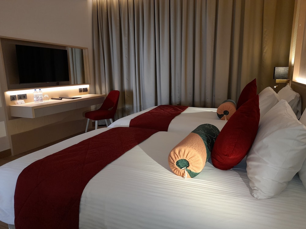Deluxe Twin Room photo 3