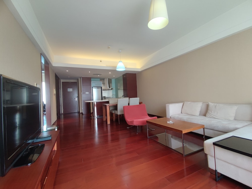 Executive Suite, 1 Queen Bed
