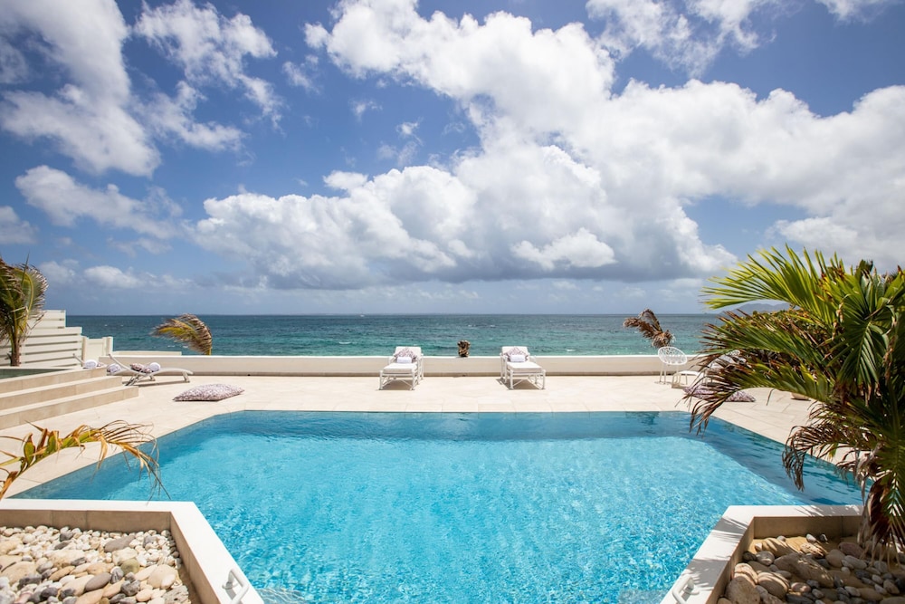 Villa, Accessible photo 2