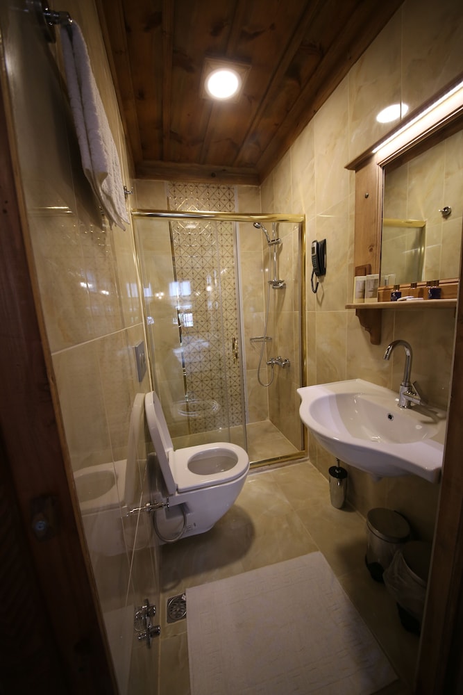 Family Triple Room, Multiple Beds photo 3
