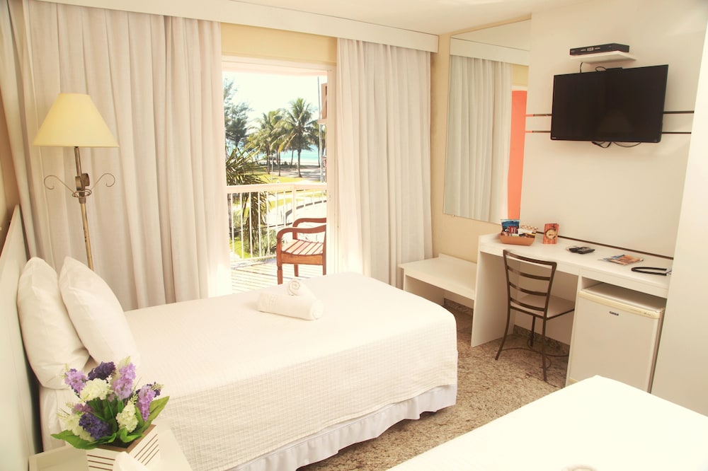 Standard Room, 2 Twin Beds, Balcony, Partial Sea View