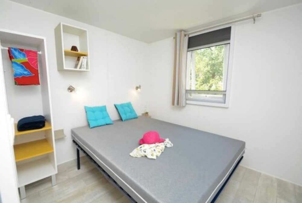 Mobile Home, 2 Bedrooms