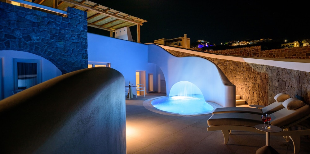 Cave Villa - Photo 32
