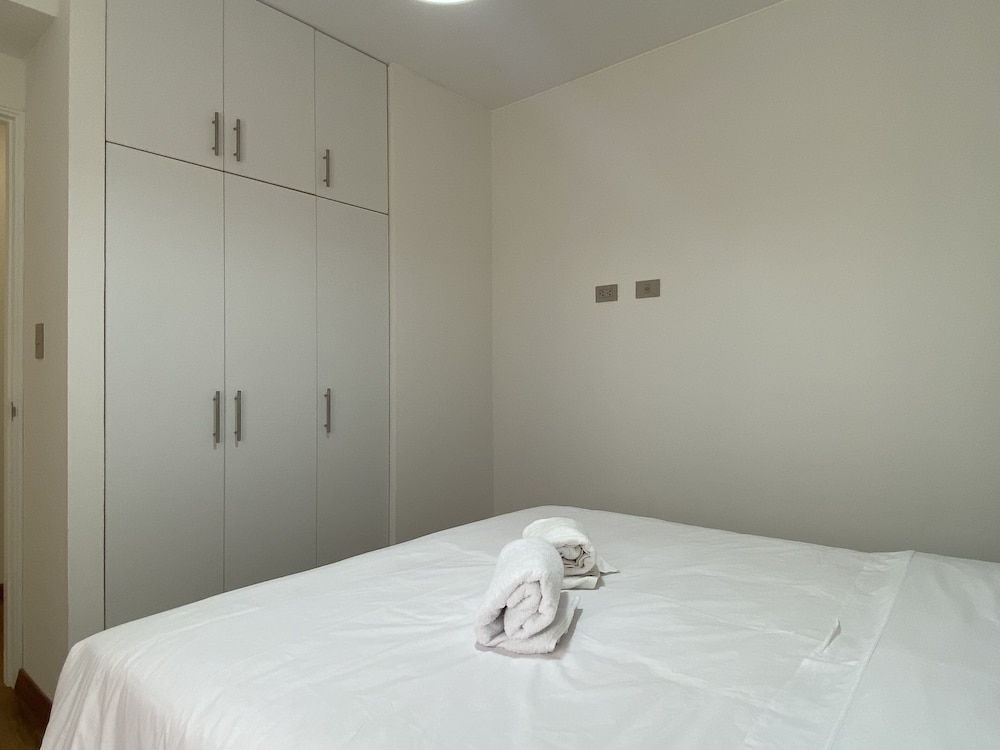 Apartment, 3 Bedrooms (402) photo 3