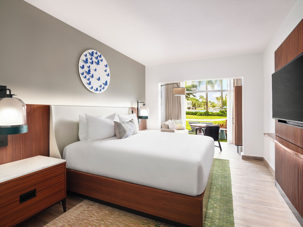 Bungalow, 1 King Bed, Terrace - Photo 1