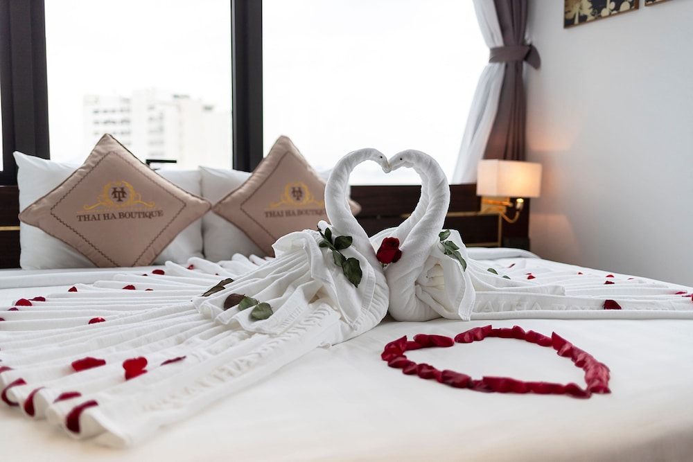 Deluxe Room, 1 Double Bed, Beach View photo 2