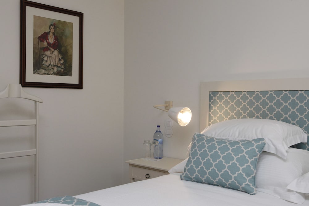 Superior Double Room (Garden House) photo 3