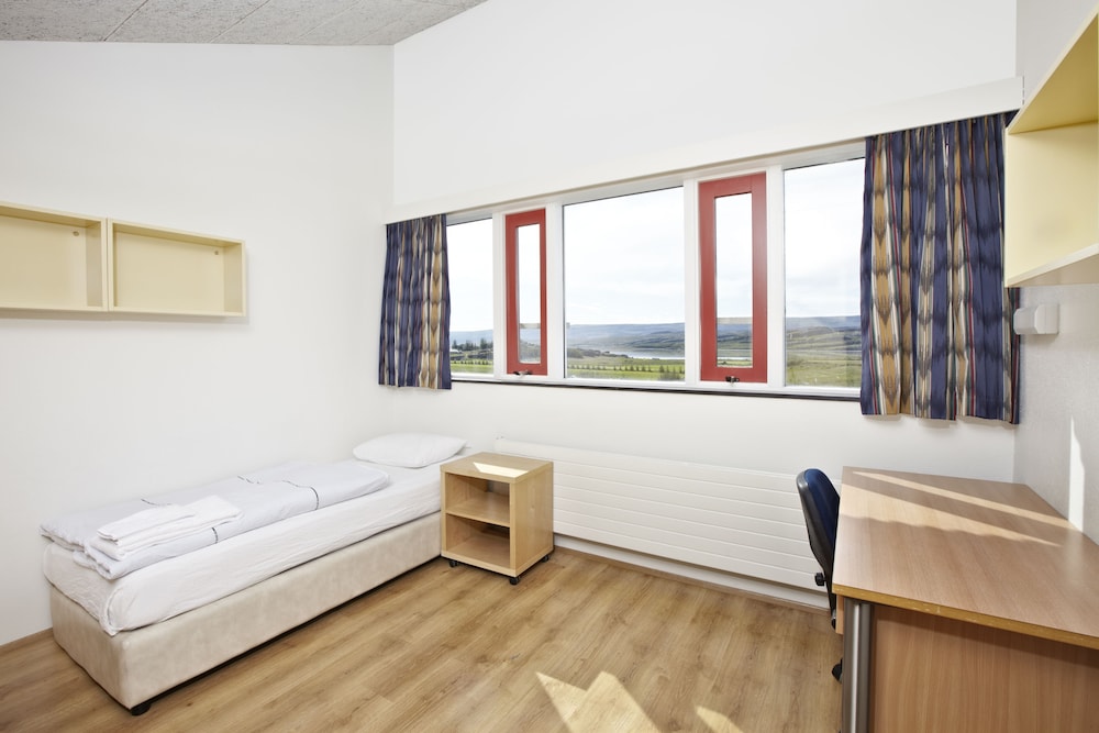 Twin Room - Photo 2