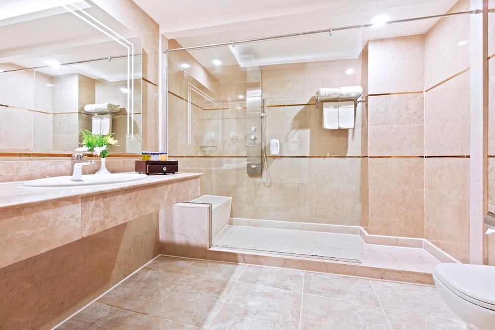 Deluxe Double Room - Photo 7
