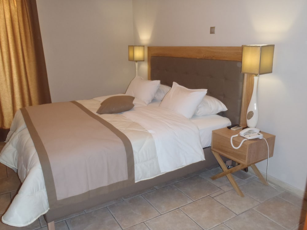 Comfort Studio, 1 Bedroom, Beach View photo 2
