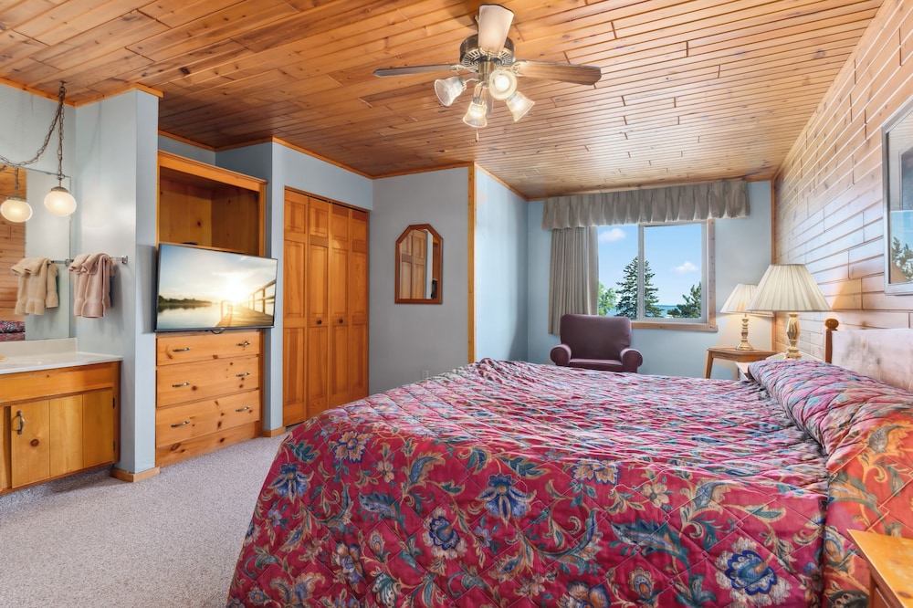 Panoramic Condo, 2 Bedrooms photo 1