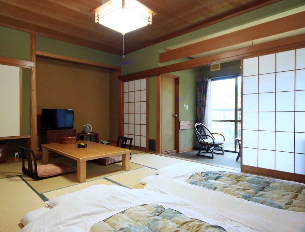 Standard Japanese Style Room photo 3