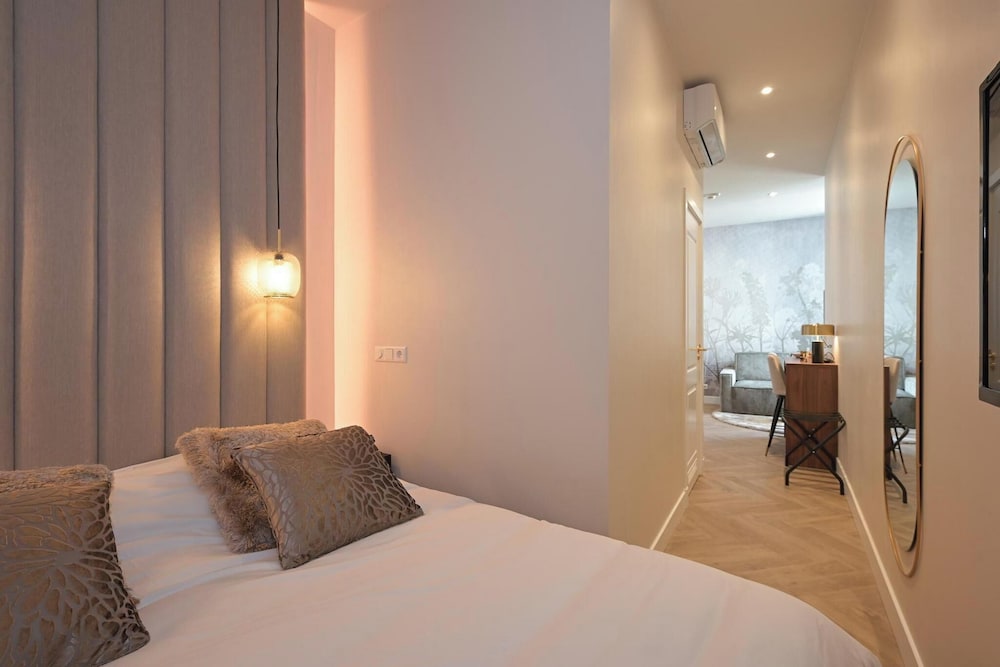 Luxury Suite, Patio