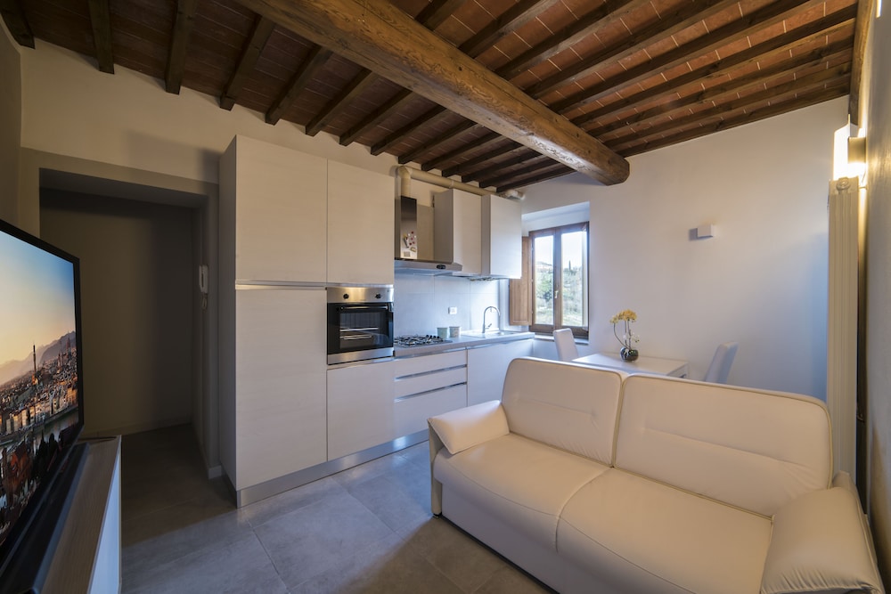 Superior Apartment, 1 Bedroom, Non Smoking, Kitchen - Photo 10