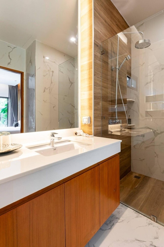 2 Bedrooms Pool Access Villa - Photo 11