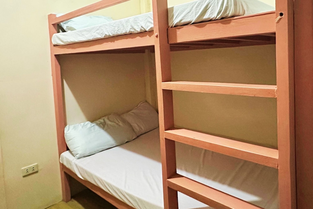 Shared Dormitory, Balcony photo 2